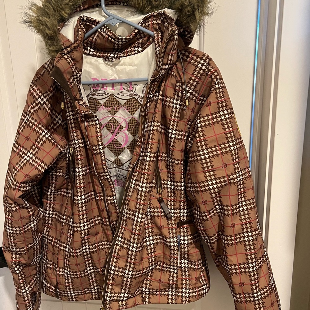 Women's Stylish Plaid Ski Jacket with Faux Fur Hood and matching ski pants